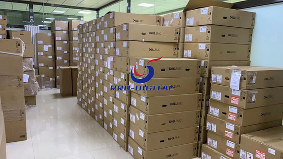 강력한 확장 가능한 T550 타워 서버와 H345 RAID 컨트롤러 및 3 세 번째 Intel Xeon